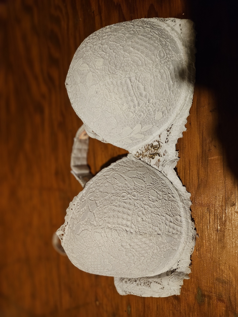 Juicy Couture White Lace Underwire Bra